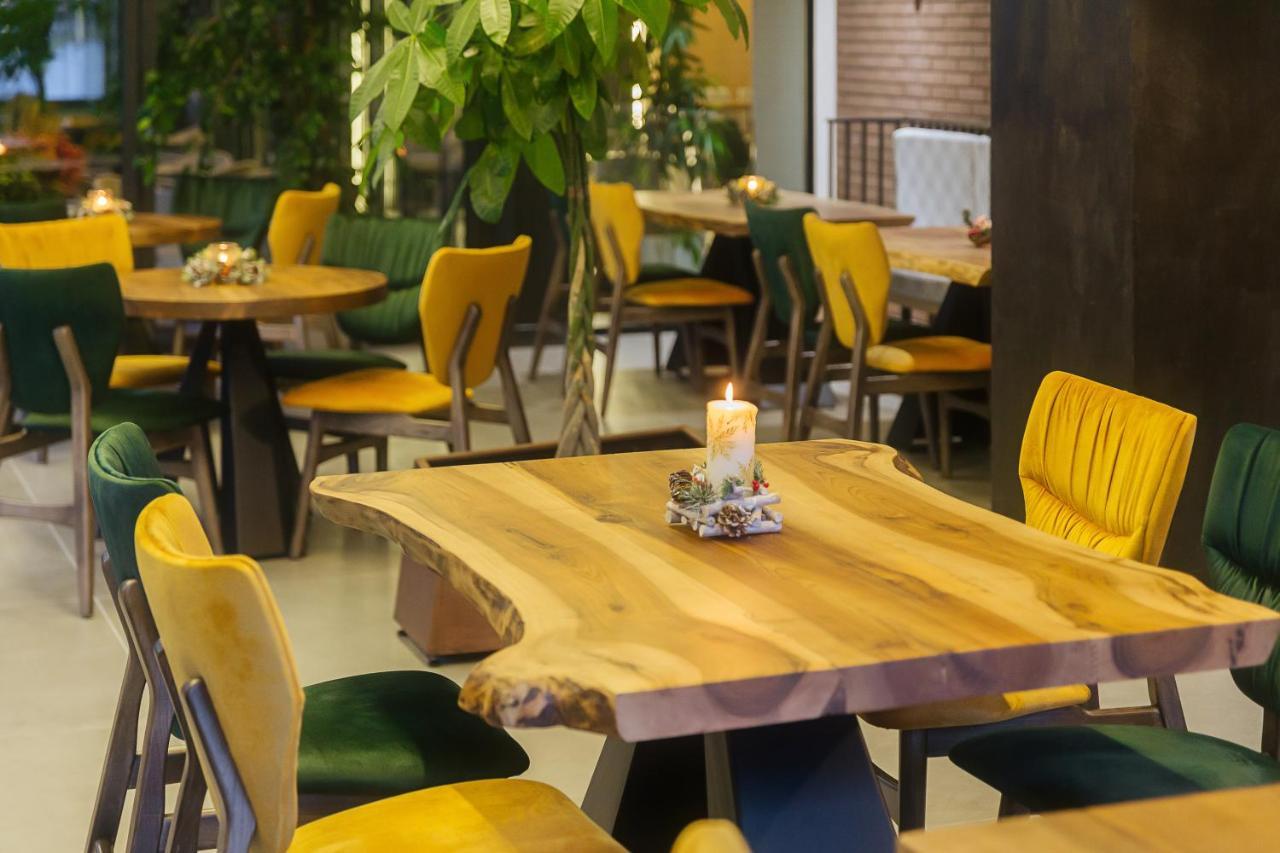 Park Plazza Otel Görice Dış mekan fotoğraf